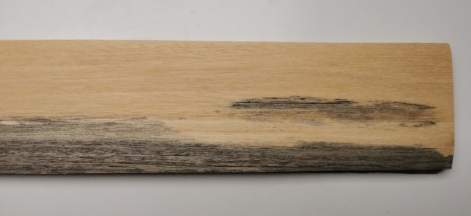 Koto bleuté 78 x 11 cm L198