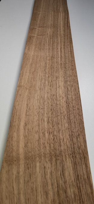 Noyer européen 77 x 12 cm L195