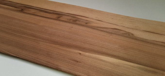 Satiné Red gum 59 x 15 cm L89
