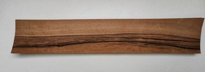 Noyer 67 x 13 cm L50