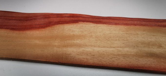 Padouk 75 x 13 cm L39