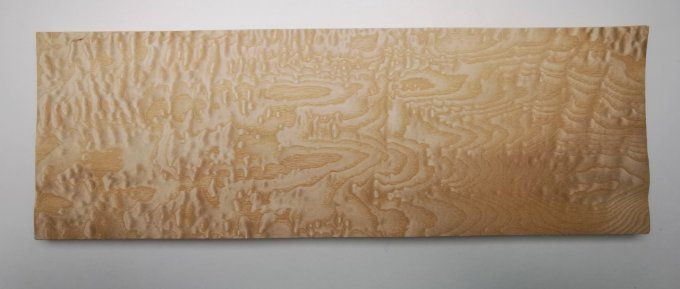 Frêne pommelé 64 x 22 cm L31