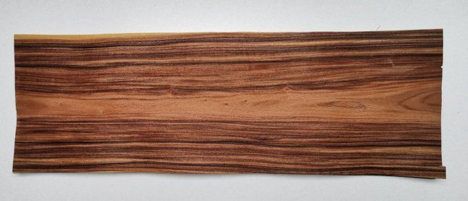 Palissandre santos 71 x 23 cm L10
