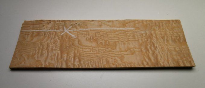 Frêne pommelé 55 x 12 cm L31