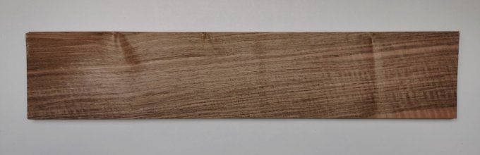 Lot 24x Noyer 58 x 12 cm = 1.67 m²  L139