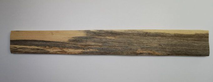 Koto bleuté 76 x 9 cm L11