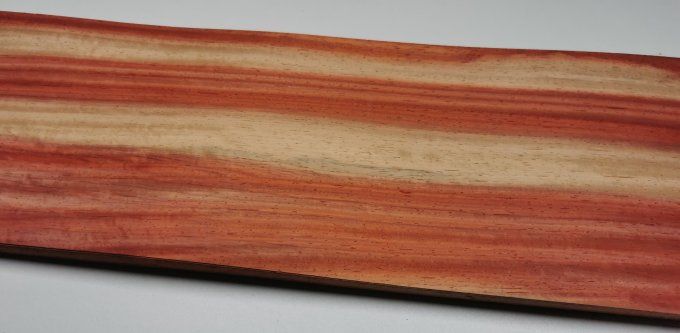 Padouk 57 x 18 cm L39