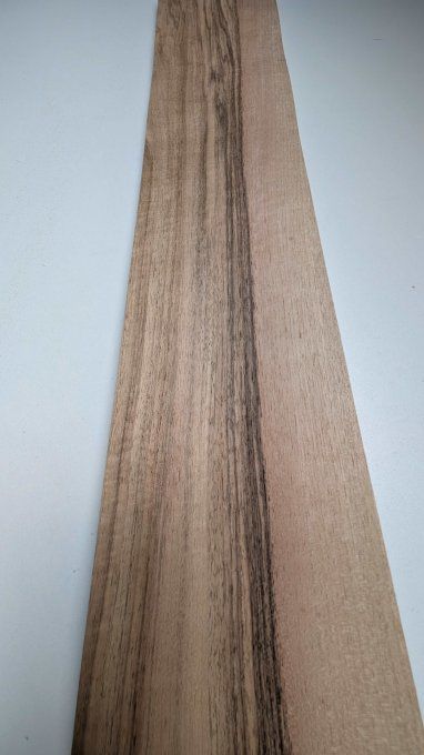 Noyer (PROMO) 71 x 14 cm ép 0.6 mm (140)