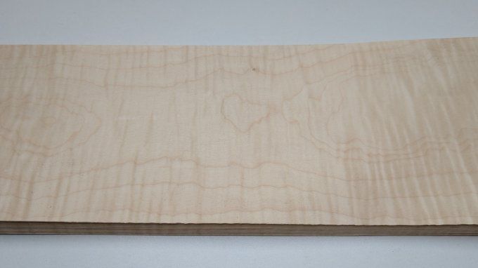 Erable ondé 75 x 16 cm L89