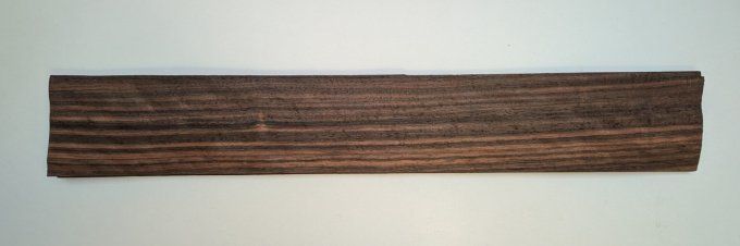 Ebène Amara 76 x 11 cm ép 0.6 mm (59)