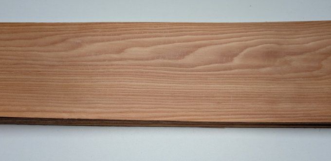 Epicéa 67 x 15 cm ép 0.6 mm (217)