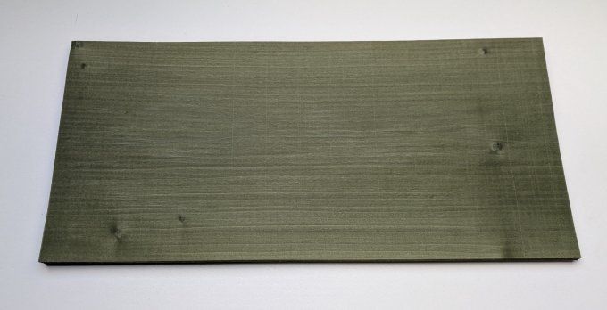 Tulipier teinté vert olive 60 x 28 cm ép 0.6 mm   