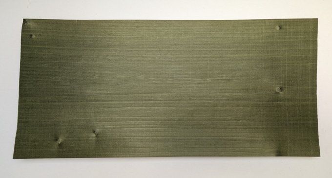 Tulipier teinté vert olive 60 x 28 cm ép 0.6 mm   