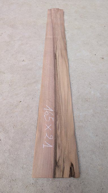 Lot 4 feuilles de Noyer français ép 0.6 mm 165 x 21 cm  = 1.38 m²  (178)