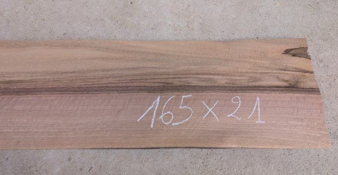 Lot 4 feuilles de Noyer français ép 0.6 mm 165 x 21 cm  = 1.38 m²  (178)