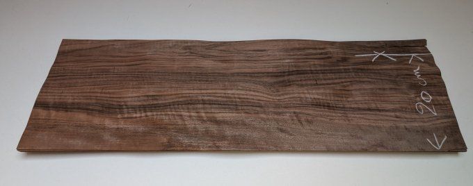 Noyer 76 x 20 cm  PROMO ép 0.6 mm (43)